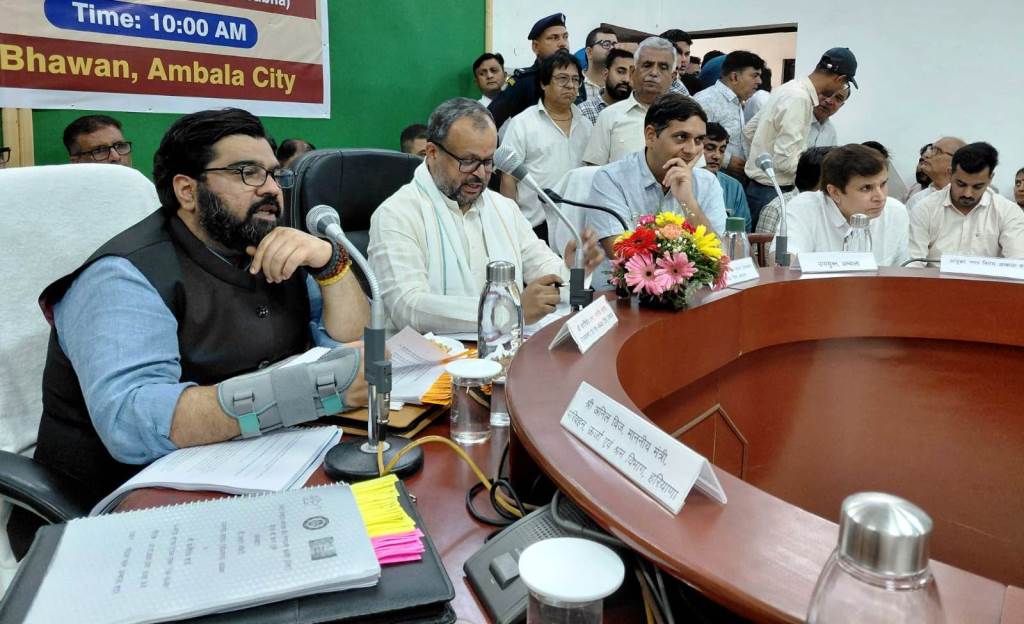 Uproar in DDC and MC DISHA Meeting Rajya Sabha Member Kartikeya Walks Out Over District Administrations Attitude